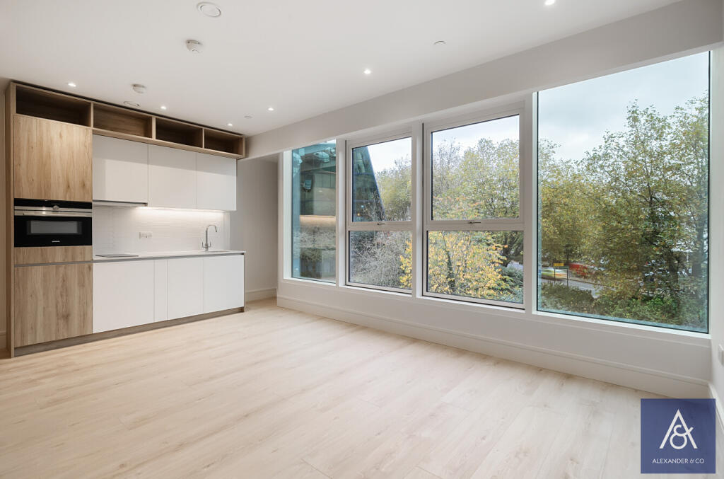 Main image of property: Walton Street, Aylesbury, HP21