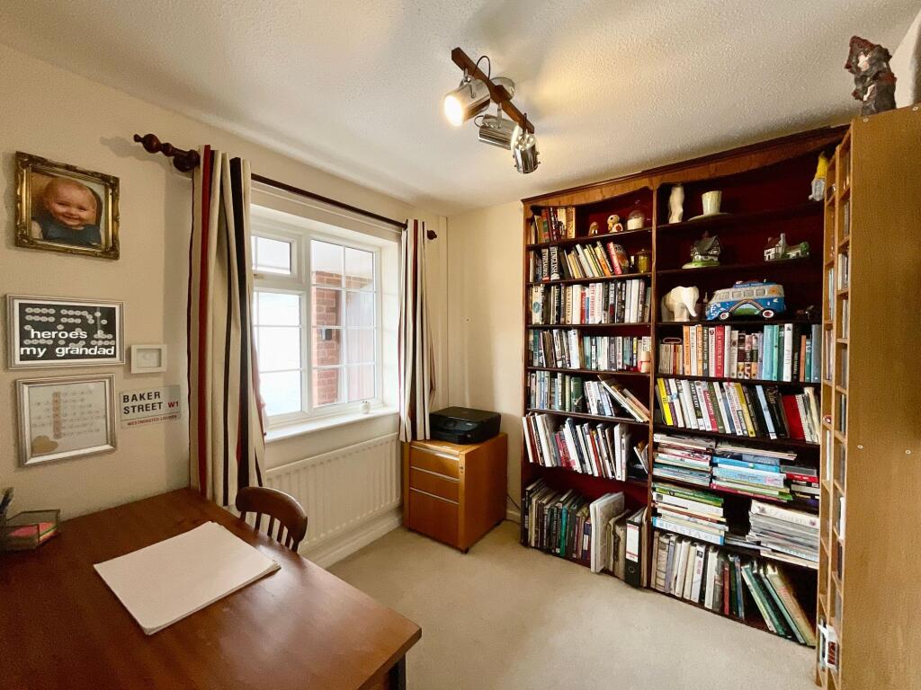 House in Stafford, Staffordshire - View 5