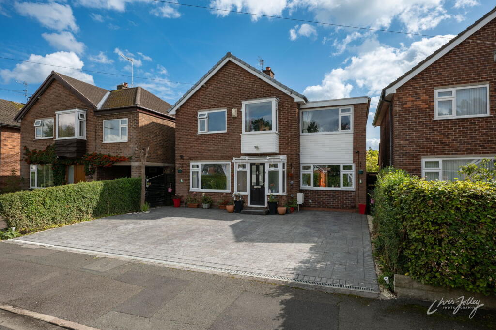 Main image of property: Mostyn Road, Hazel Grove, Stockport SK7 5HR