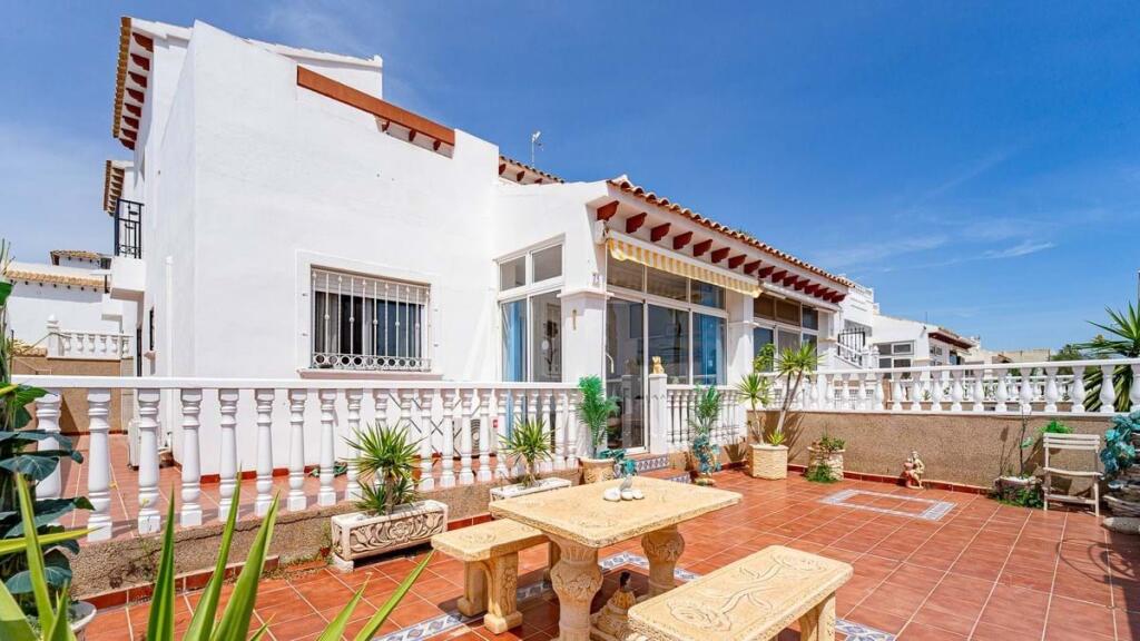 Main image of property: Valencia, Alicante, Orihuela Costa