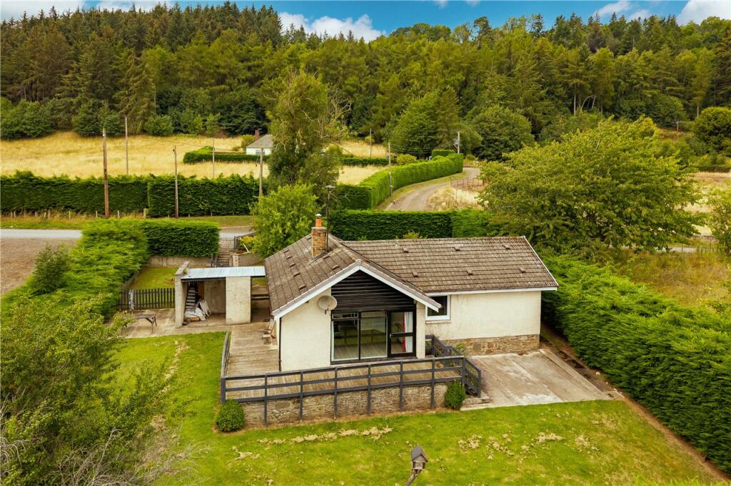 Main image of property: The Little House, Rait, Perth, Perthshire, PH2