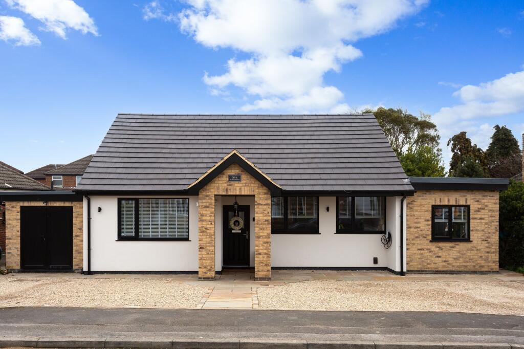 Main image of property: 4 Howard Link, Rawcliffe, York, YO30 5UU