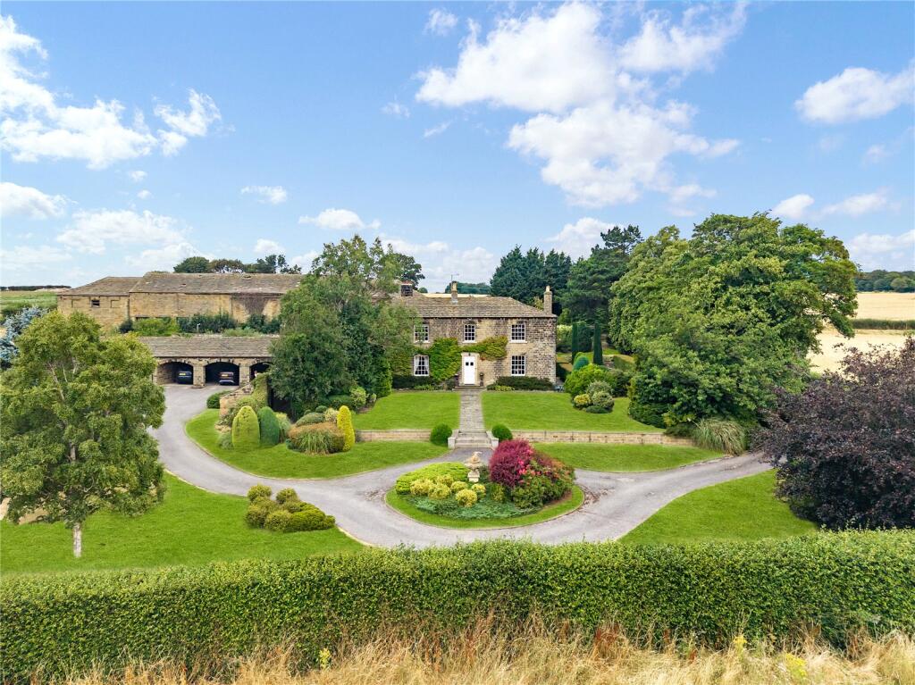 Main image of property: Chevet Grange, Chevet Lane, Wakefield, West Yorkshire