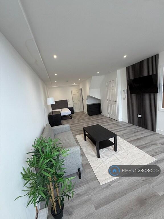 House in Weston-super-Mare, North Somerset - View 2