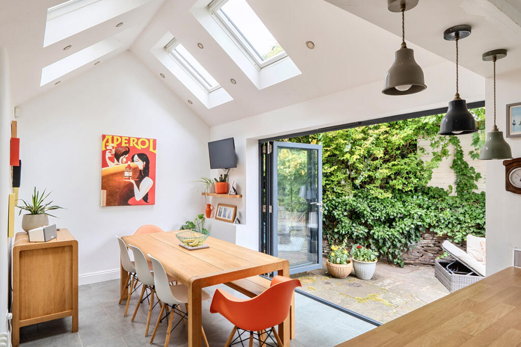 House in Bristol, Bury Hill, Winterbourne - View 4