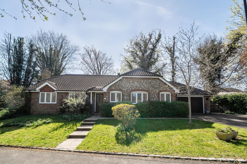 Main image of property: Badgers Walk, Purley, CR8