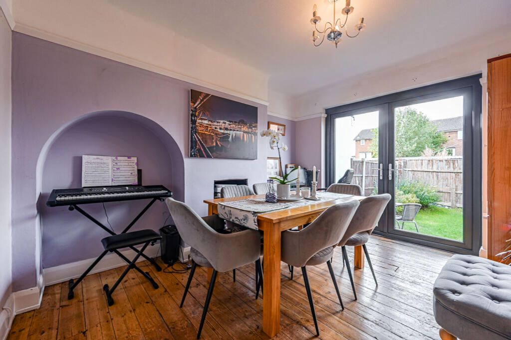 House in London - View 3