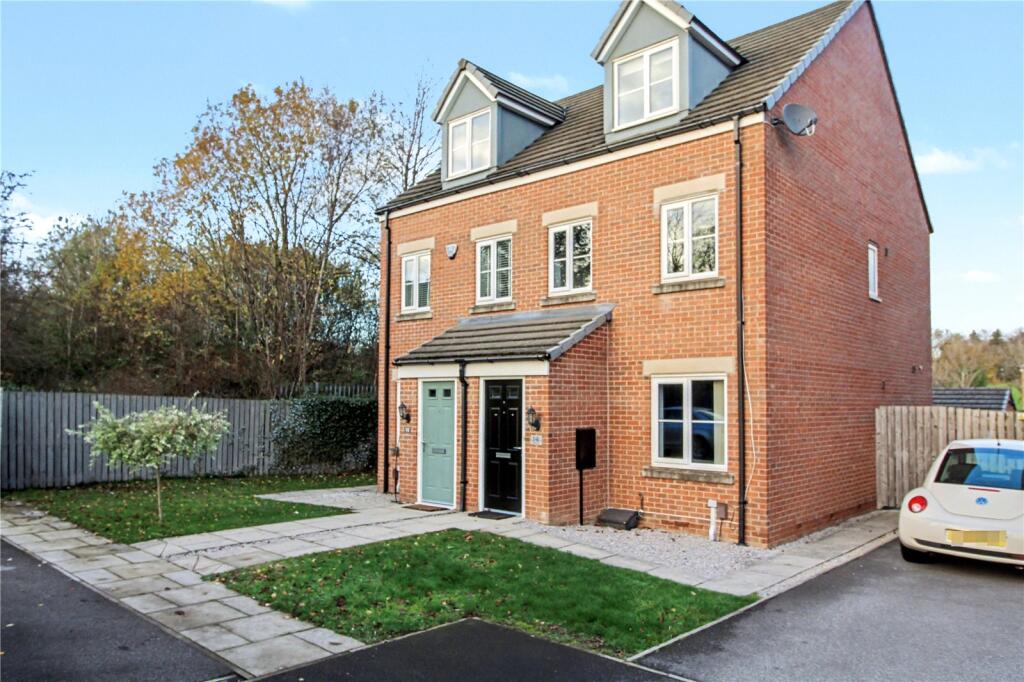 Main image of property: Aspen Way, Whinmoor, Leeds, West Yorkshire, LS14