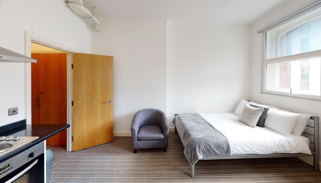 Main image of property: Carlton Chambers S13, Studio 13 (Third Floor), City Centre, BS1