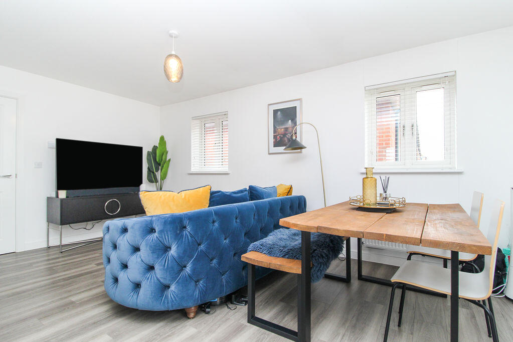 Beauvais Avenue, Shortstown, MK42 photo 3