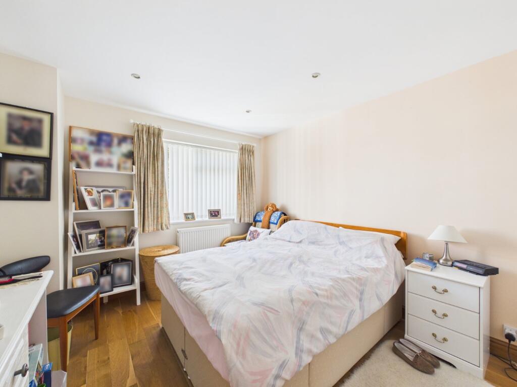House in Buckinghamshire, Chesham - View 6