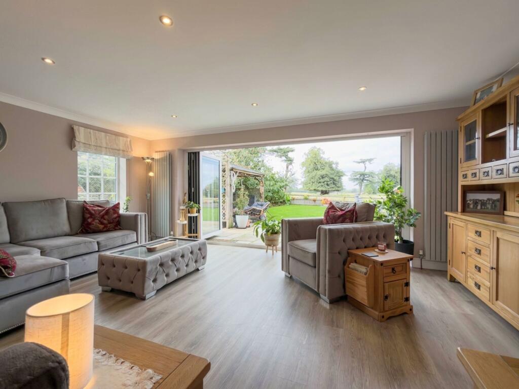 4, The Parklands, Scruton, DL7 photo 4
