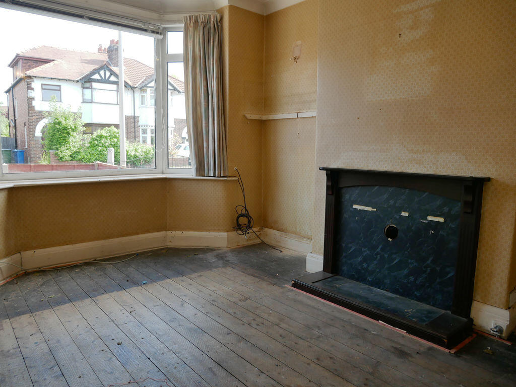 House in Stockport, Gatley - View 2