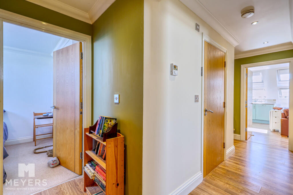 Apartment in Christchurch, Southbourne, Bournemouth - More