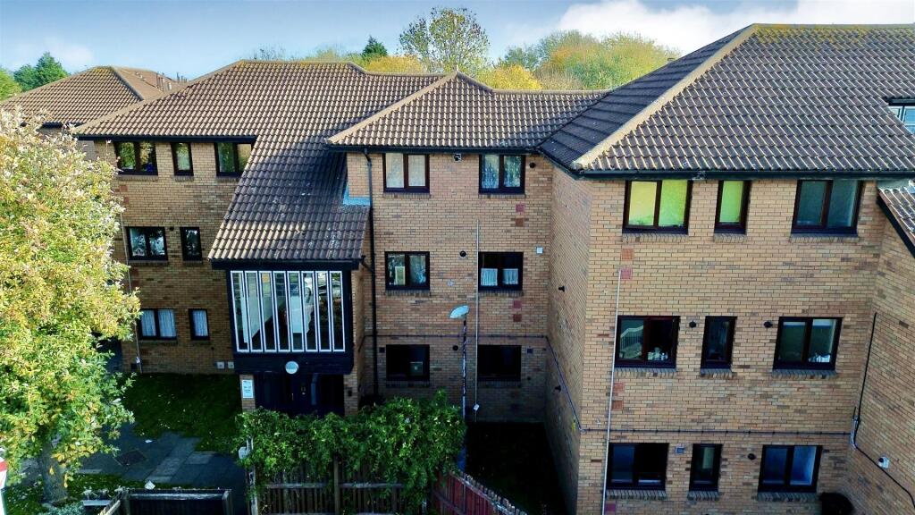Main image of property: Staveley Court, Loughborough