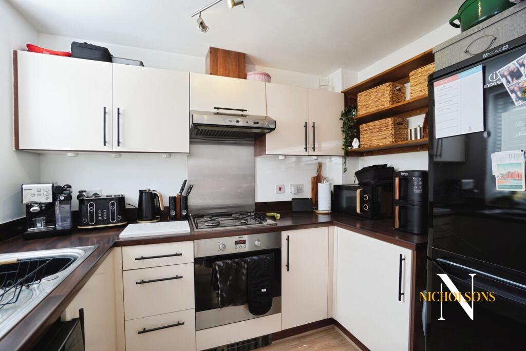 Taunton Way, Retford, Nottinghamshire, DN22 photo 4