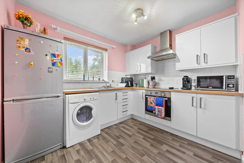 Apartment in Paisley - More