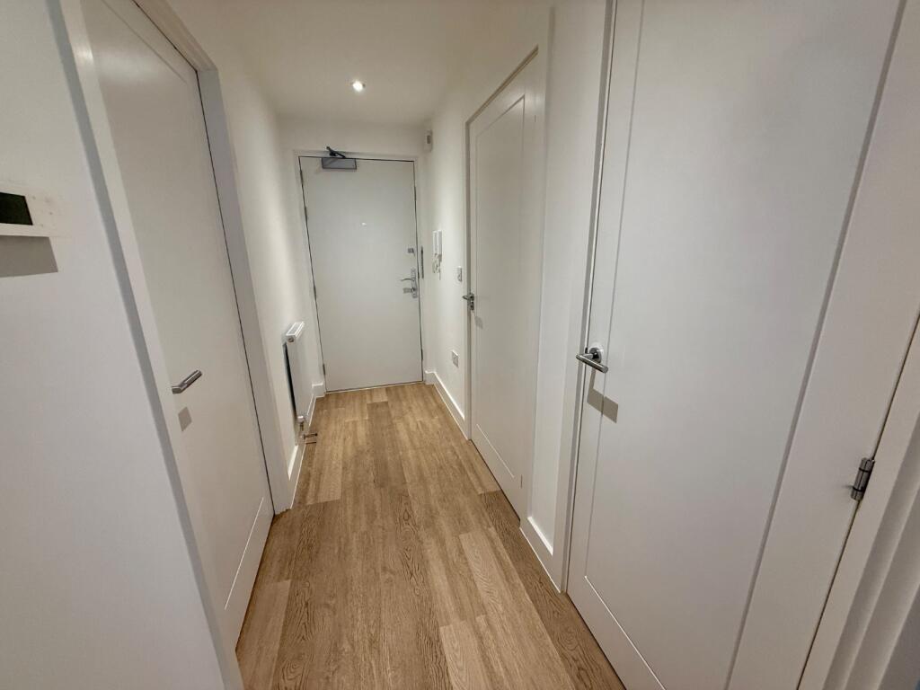 Apartment in Daventry, Middlemore - More