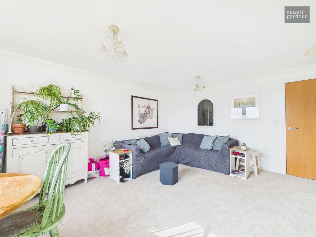 Apartment in Three Rivers, Batchworth - View 5