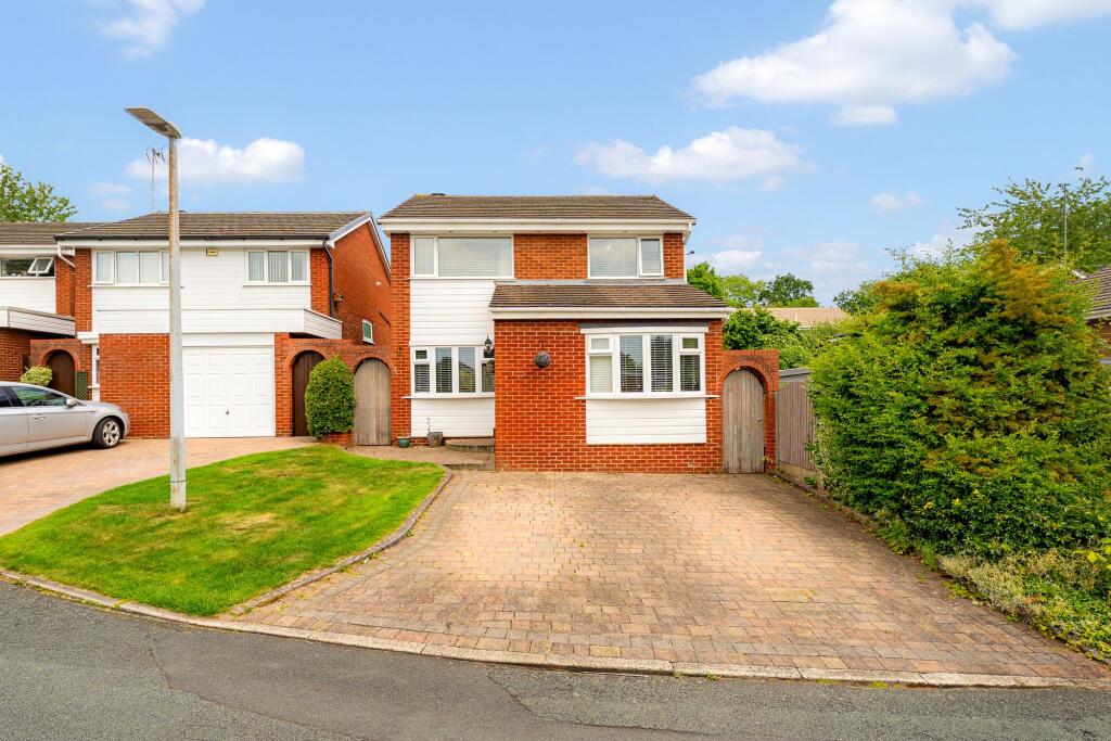 Main image of property: Wisenholme Close, Beechwood, WA7