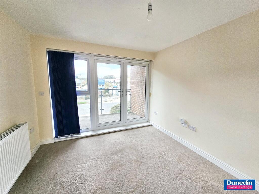 Frogmill Road, Northfield, Birmingham, B31 photo 5
