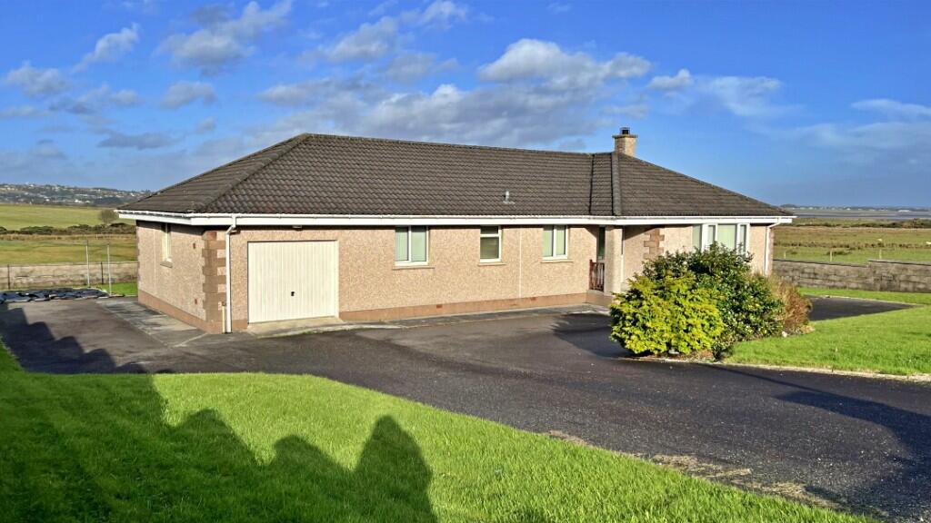 Main image of property: 1a Stewartfield, Steinish, Isle Of Lewis, HS2 0AA