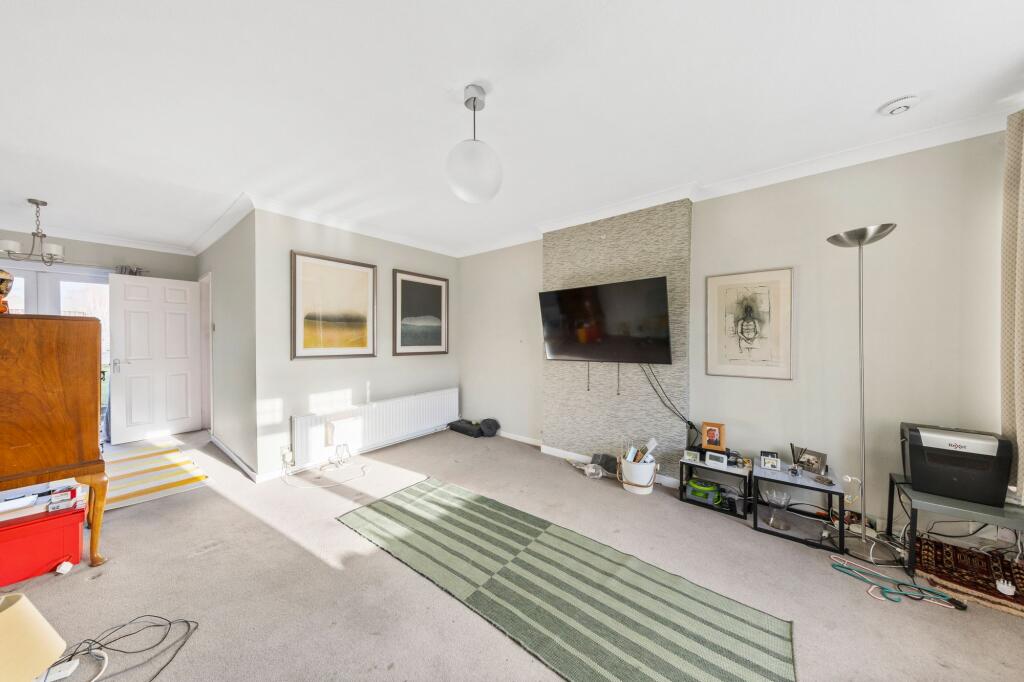 Thornbush Close, Lowton, WA3 photo 2