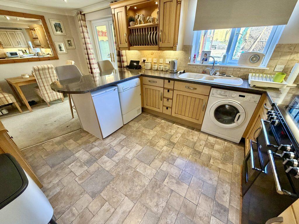 House in Somerset, Yeovil Without - View 2