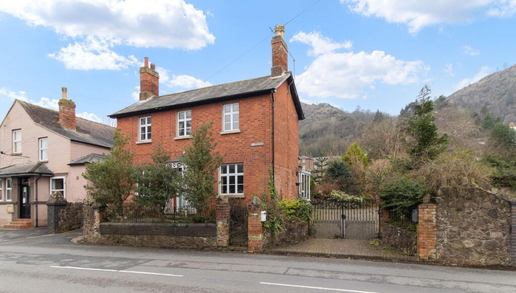 Main image of property: Cowleigh Road, Malvern, Worcestershire, WR14