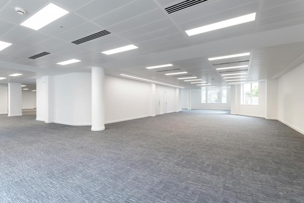 _T3A7441-Edit - 090725_SCD_6_Chesterfields_Gardens_©_Peter Landers Photography - Large.jpg