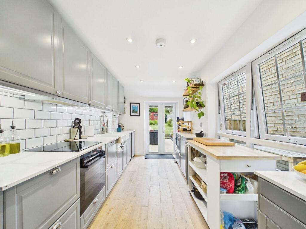 House in Hitchin, Bearton - More