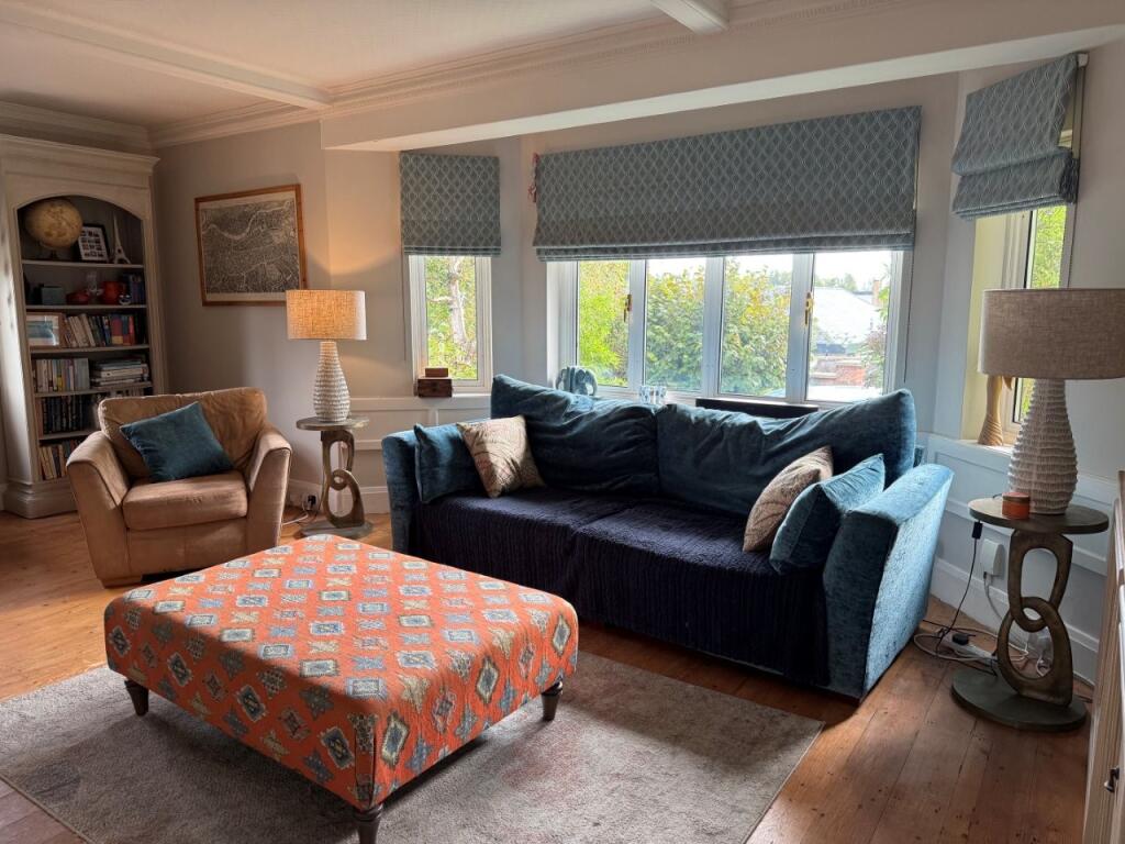 House in Salisbury - View 4