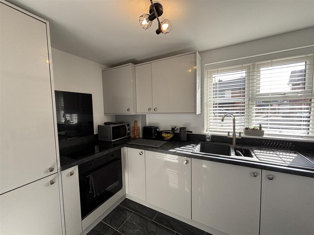 Apartment in Leicester - View 4