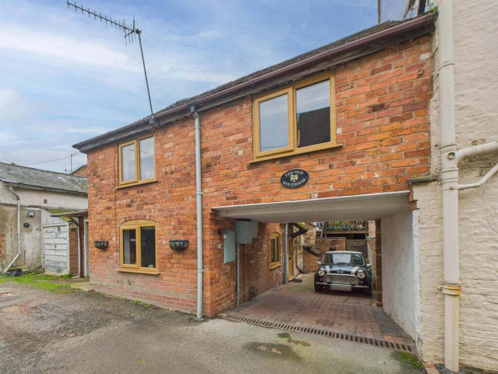 Main image of property: Backfields, Upton-Upon-Severn