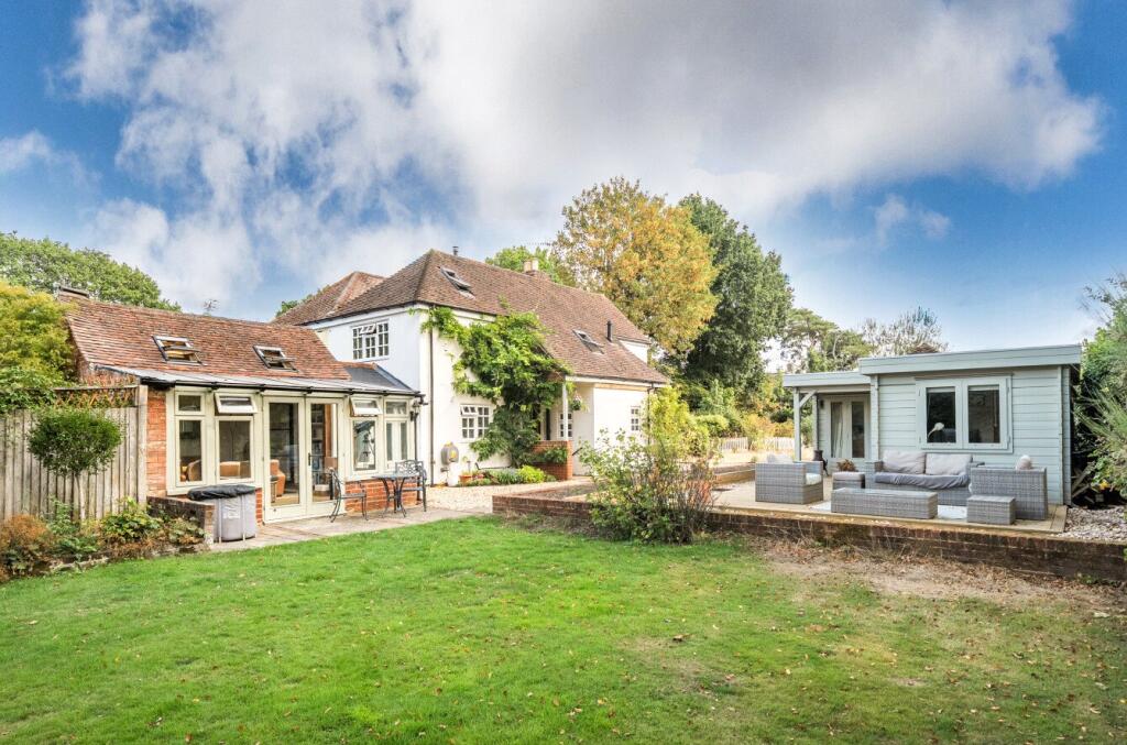 House in Waverley, Wonersh - View 3