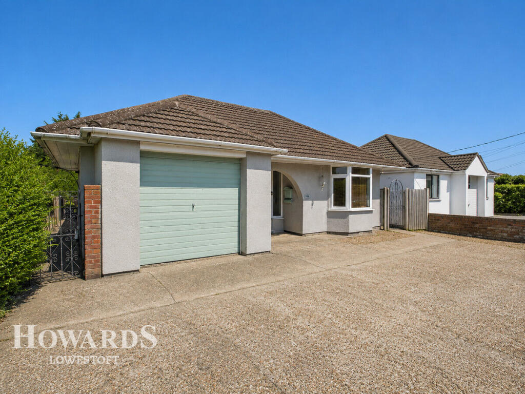 House in East Suffolk, Carlton Colville - View 2