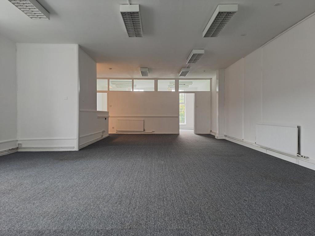 Additional image 2 of 8a Church Road, Welwyn Garden City, Hertfordshire, AL8 6PS