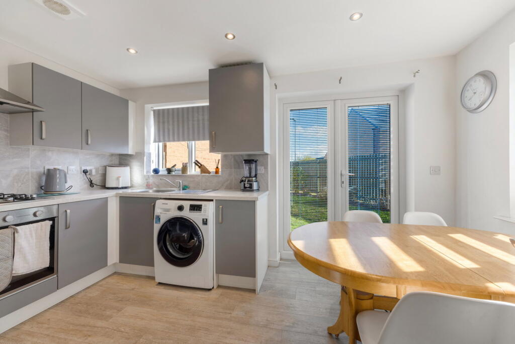 House in Newcastle upon Tyne - More