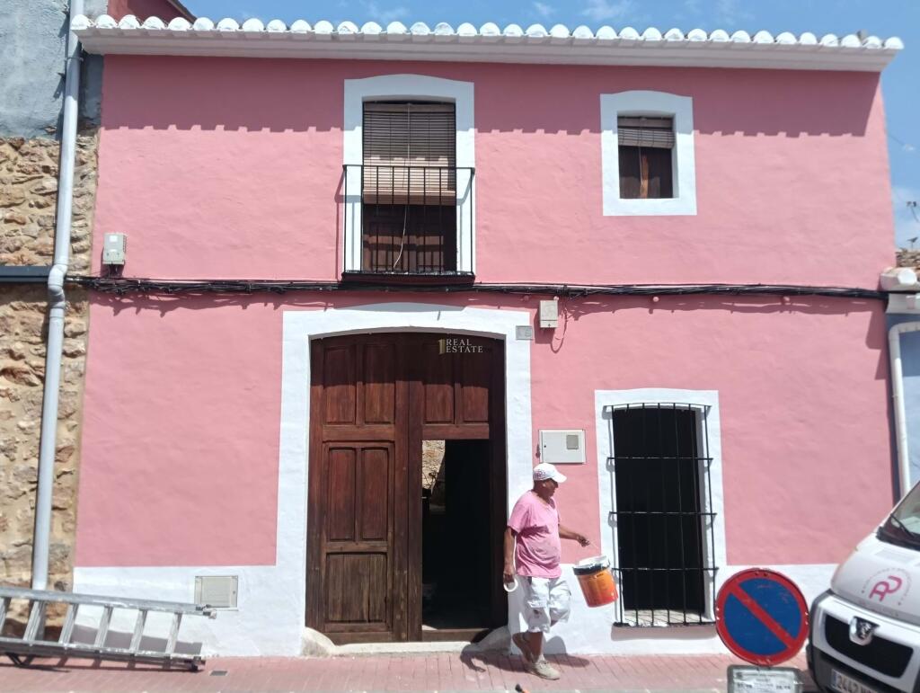 Main image of property: Valencia, Alicante, Jesús Pobre
