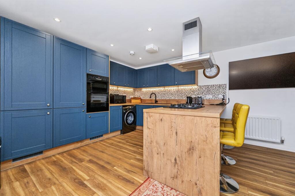 House in Solihull, Balsall - View 5