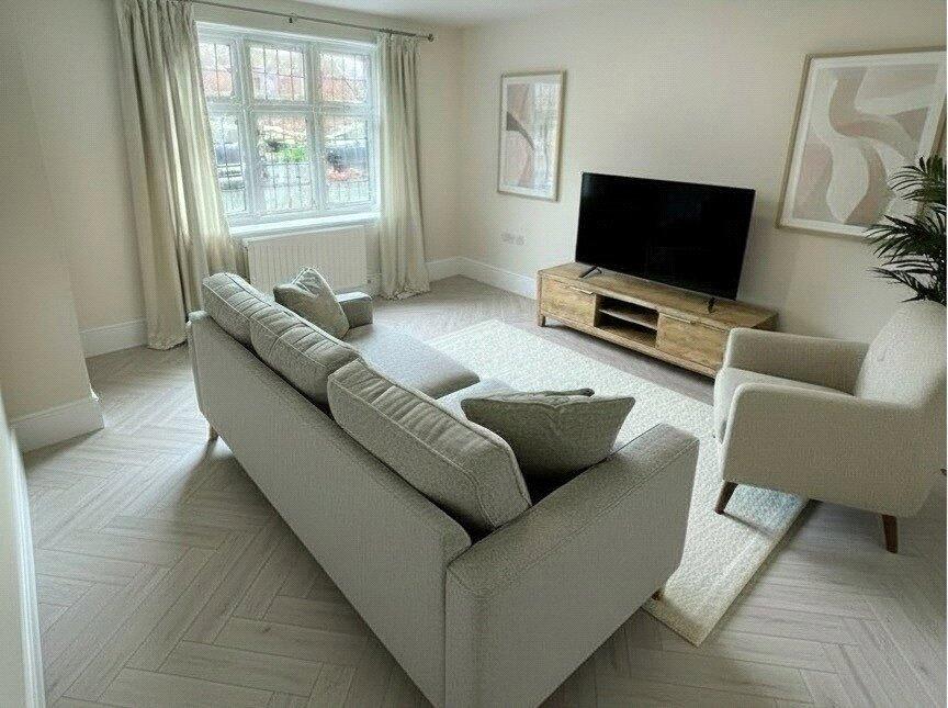 House in Congleton, West Heath - View 3