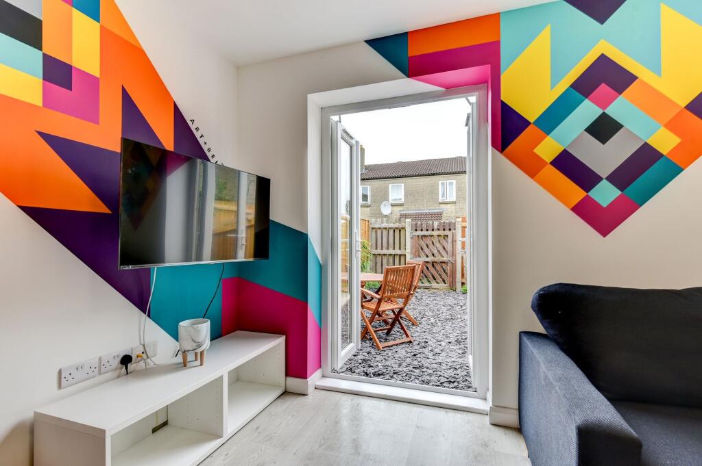 House in Bath - View 5