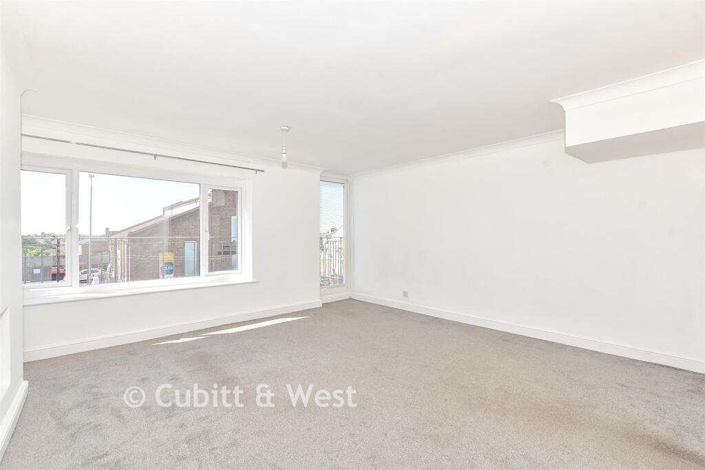 Apartment in Portsmouth, Milton - More