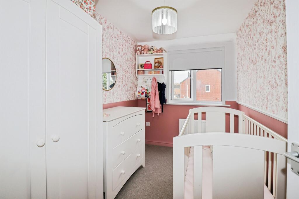 House in Ipswich - View 4