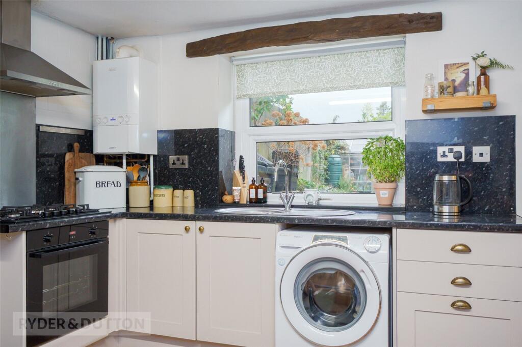 House in Holmfirth, Calmlands, Meltham - View 5