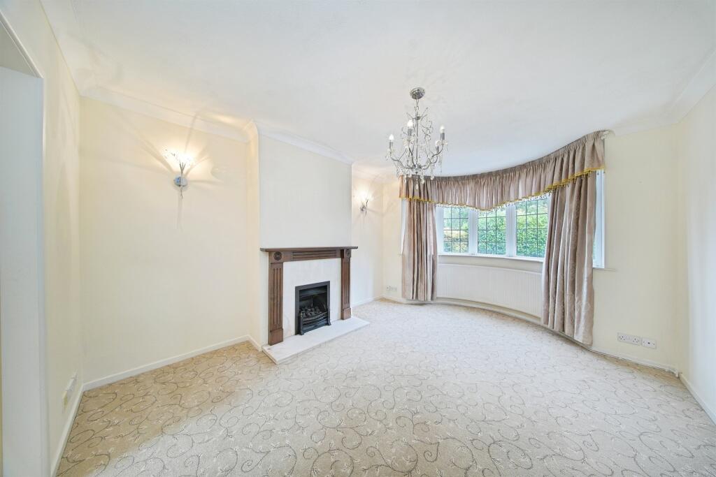 Lode Lane, SOLIHULL photo 5
