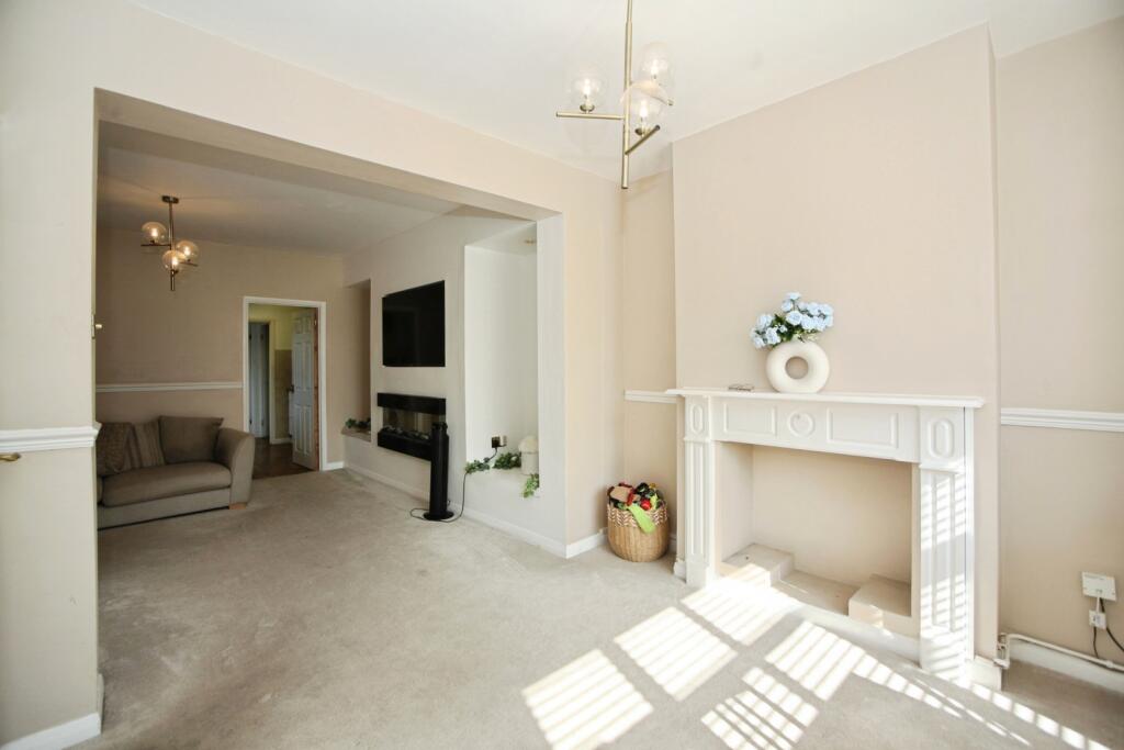 House in Gelligaer, Cefn Fforest - View 5