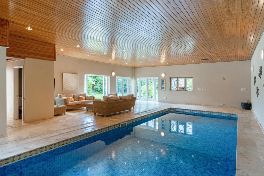 Property photo 8