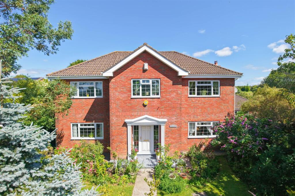5-bed detached on Brackla Way, Brackla, Bridgend County Borough, CF31 2JS, £535,000