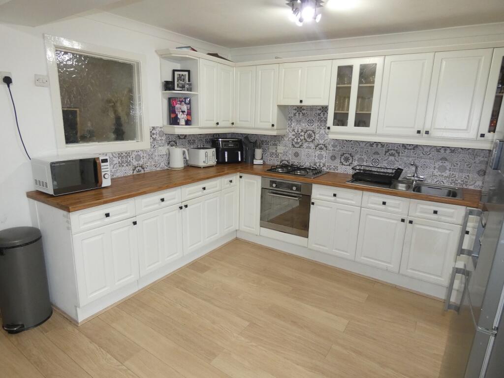 Main image of property: Thomas Street, Briton Ferry, Neath. SA11 2SB